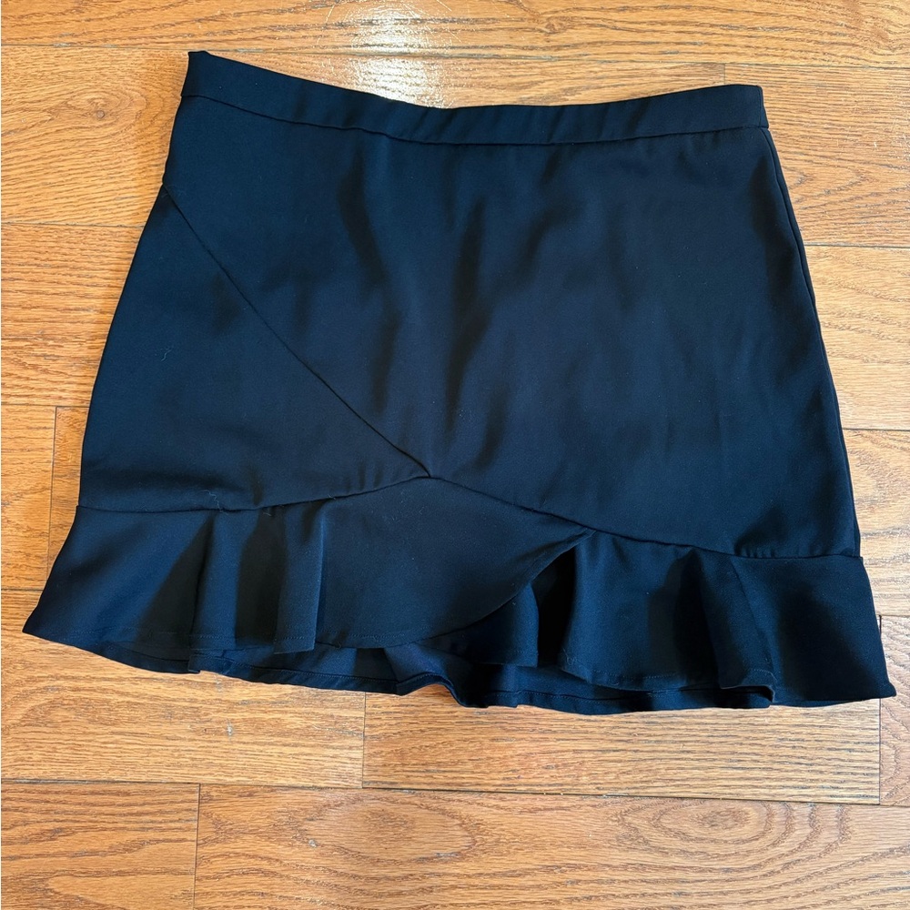 Fashion Nova My Favorite Ruffle Skirt Black Asymmetrical Mini Size L NWT